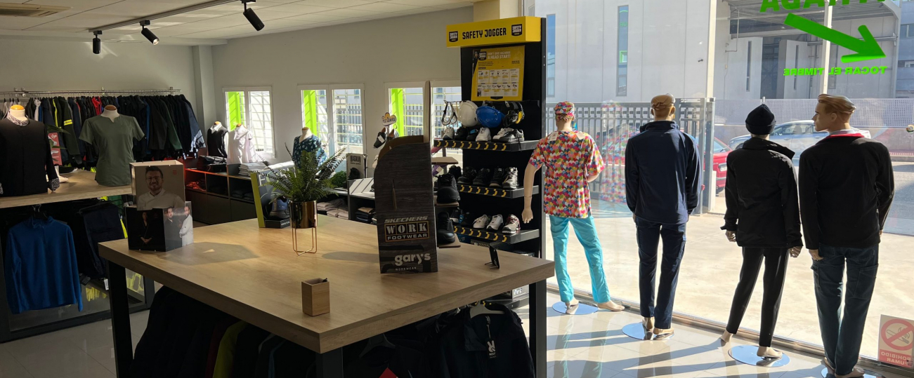 F95F567C-494E-450A-81F1-4F1A342BBADF-L0-001